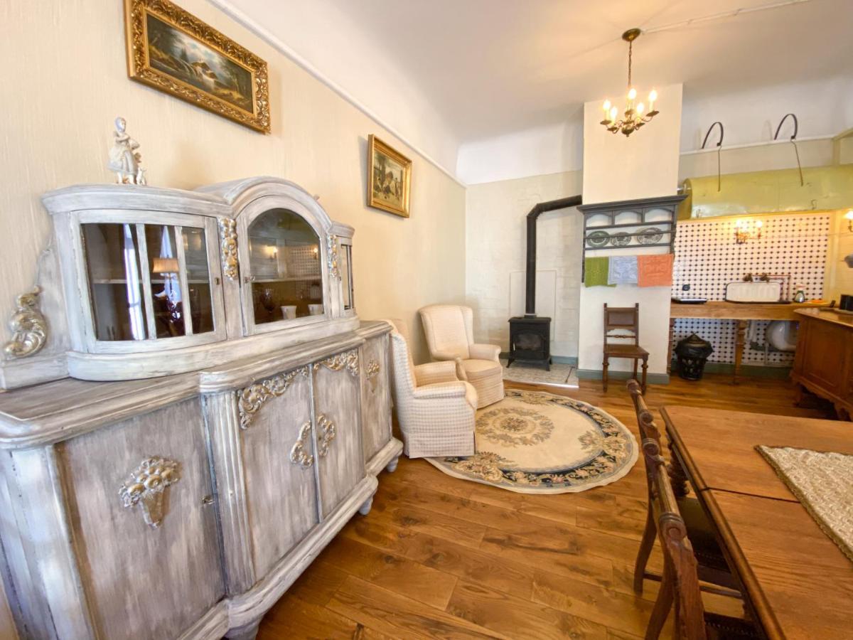 Baznicas Ielas Apartamenti Kuldīga Екстериор снимка